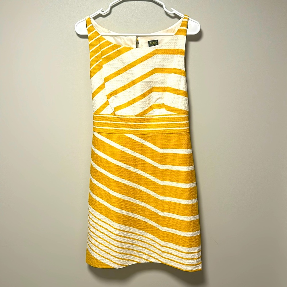 Unironically the Blue/Black or Yellow/White Meme Dress